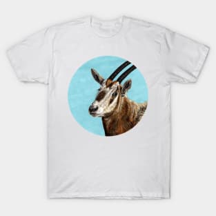 Scimitar-horned oryx illustration T-Shirt